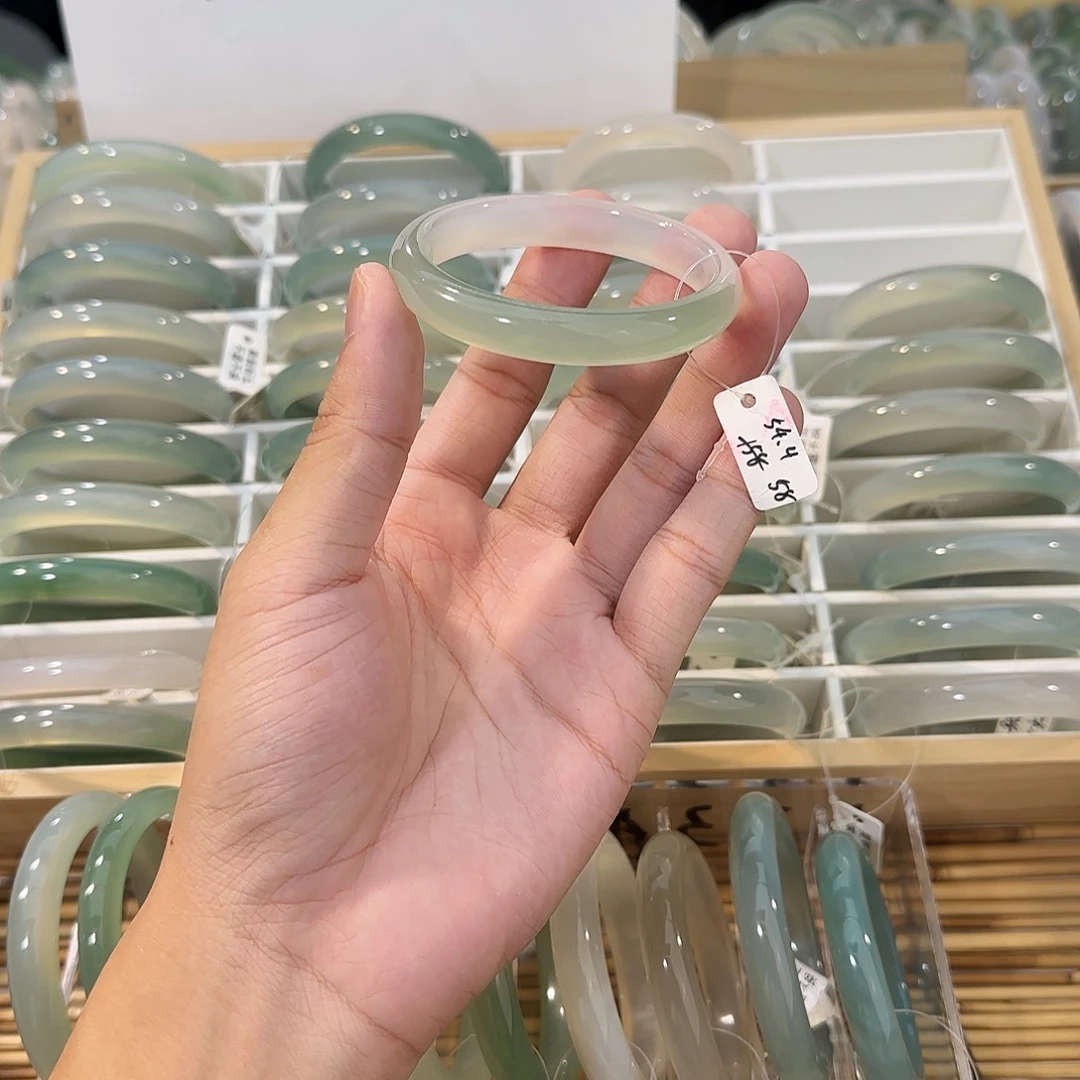 手镯玛瑙/玉髓未镶嵌圈口54.4