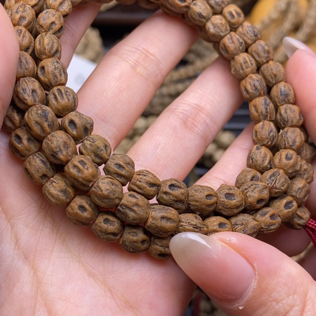 柏香籽/百香籽吊坠乌***奇