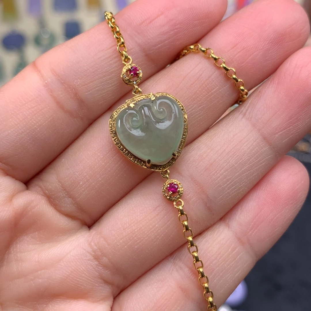 18K金镶嵌手链翡翠如意头手链