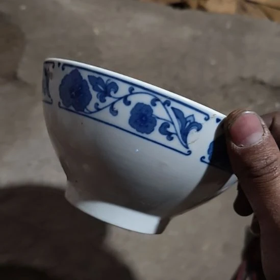 茶盏陶瓷盘子碗啥都有