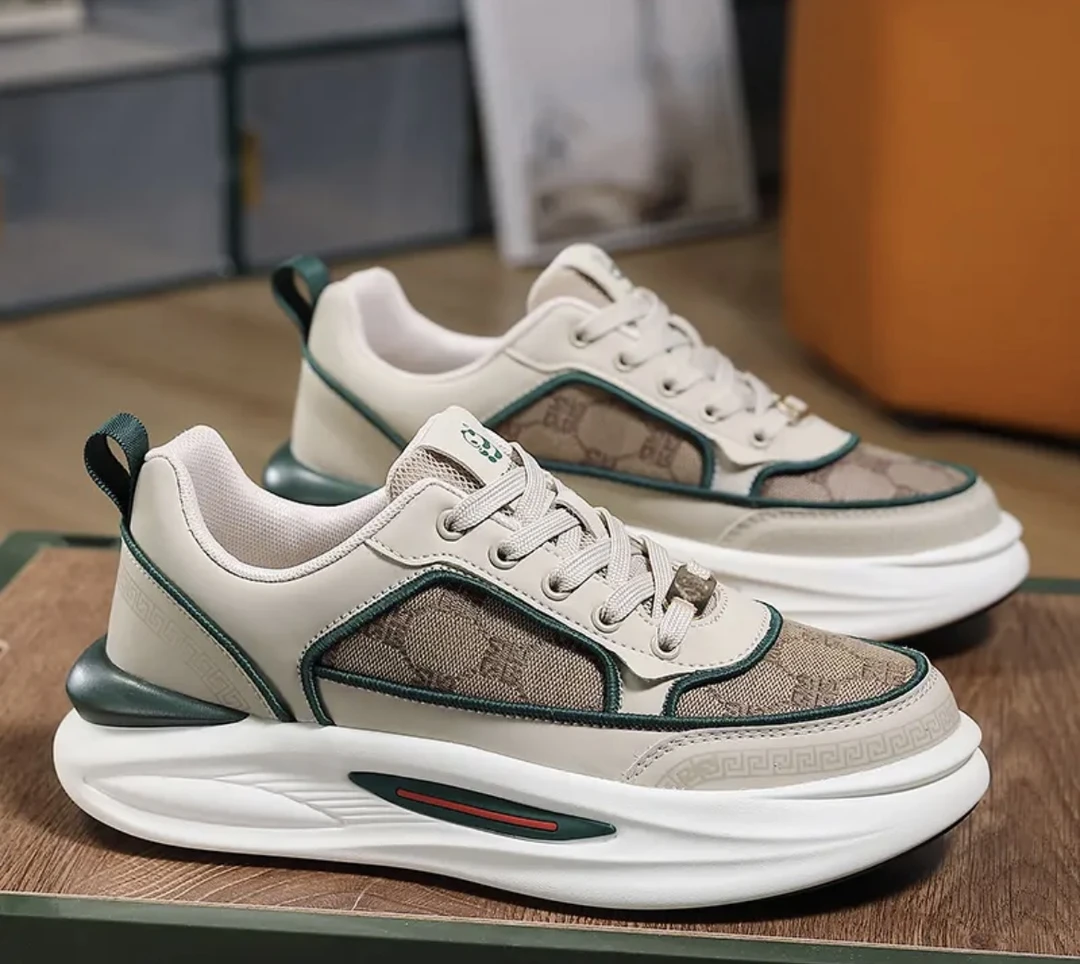 600 男女春秋冬经典透气轻便运动鞋 百搭舒适时尚跑步鞋 老爹鞋