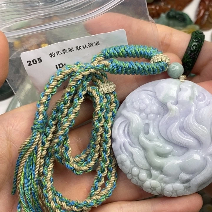 颈饰未镶嵌翡翠吊坠