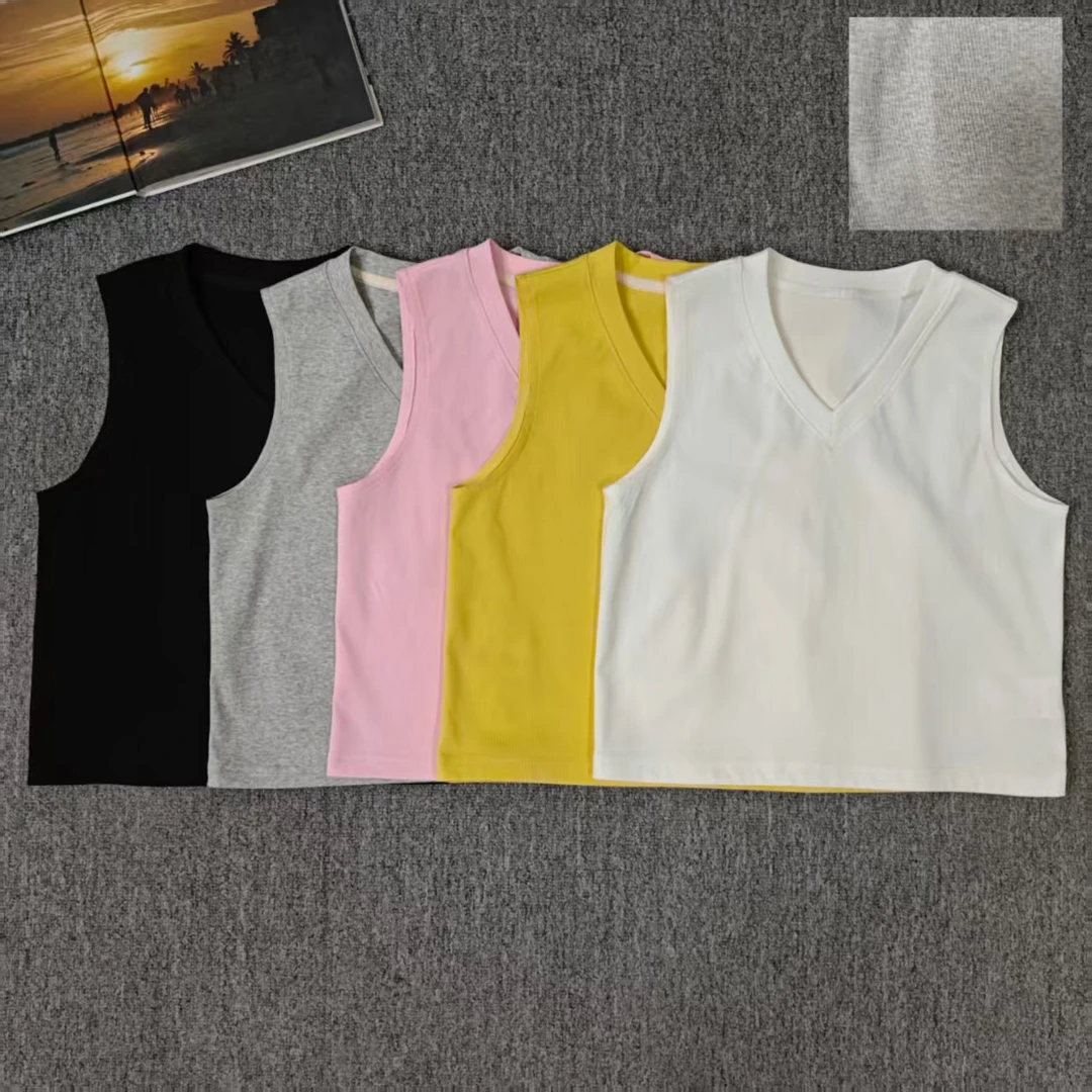 84456余小鱼【怦然心动】五色V领基础时尚休闲可叠穿无袖背心女装