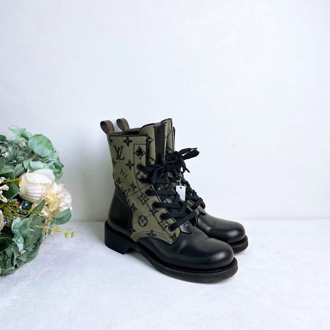 99新 LouisVuitton/路易威登 马丁靴/37码/Xsps10293