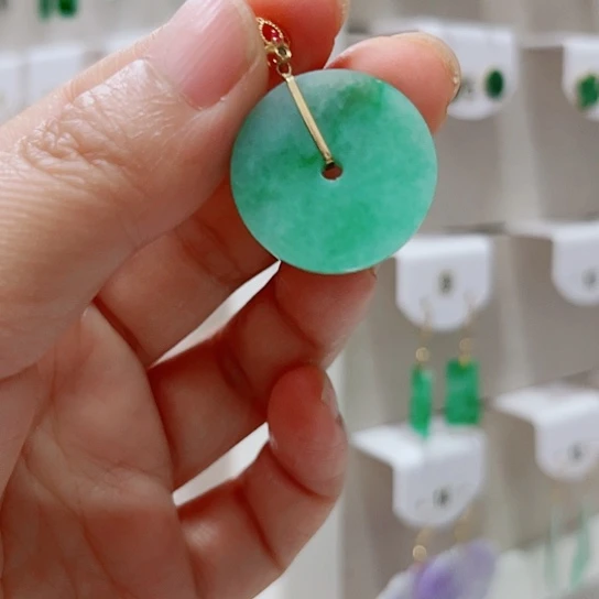 翡翠18K金镶嵌耳饰翡翠挂件