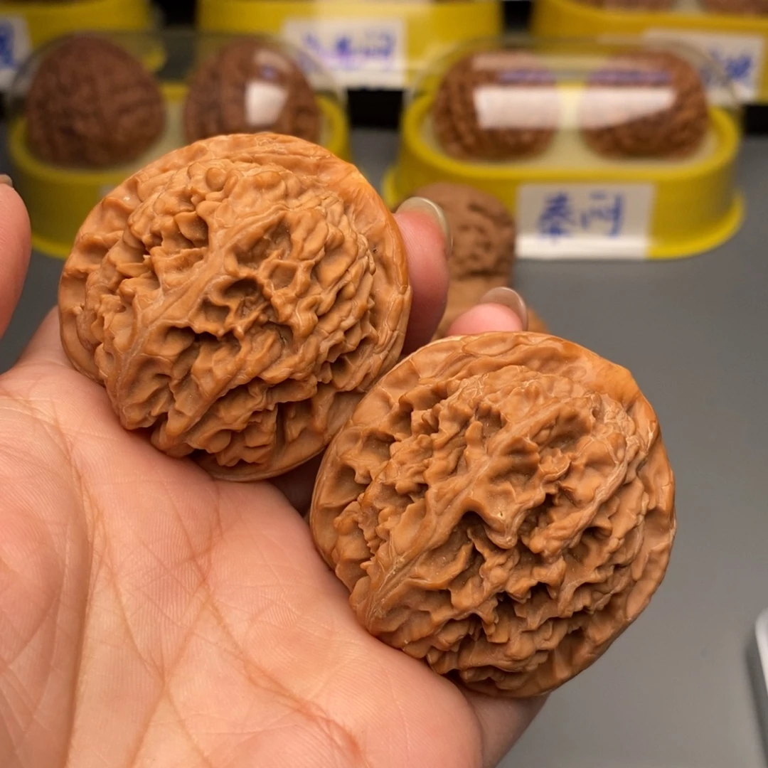 木质类文玩核桃蚂蚁塔