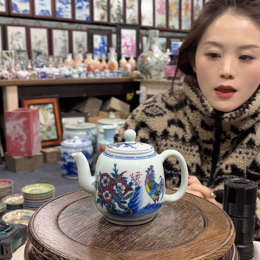 摆件陶瓷//////景德镇陶瓷瓷器。