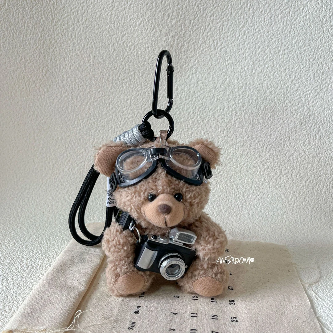 新款摄影相机小熊包包挂件公仔毛绒玩偶书包挂饰可爱娃娃钥匙扣