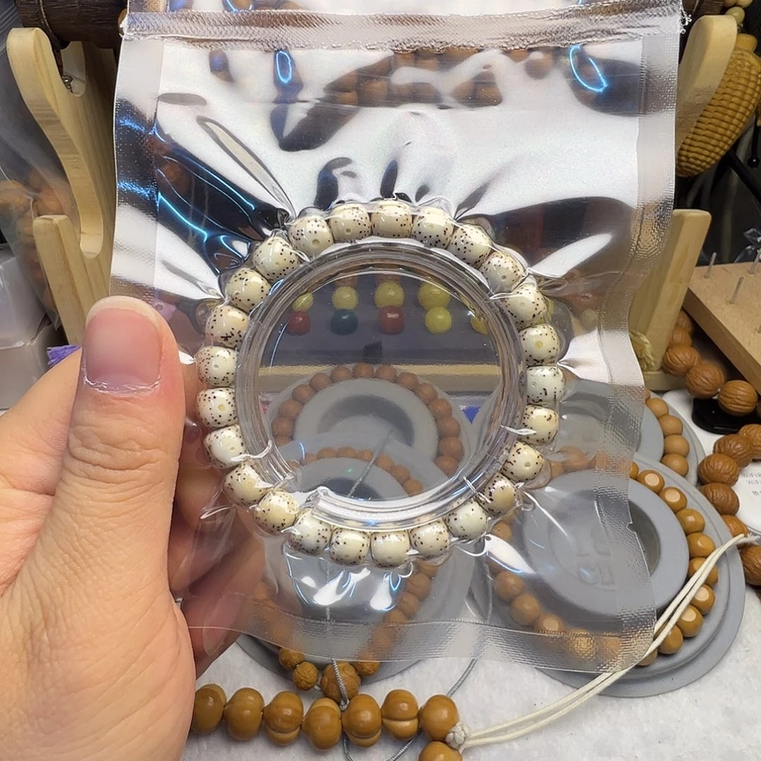 吊坠猴头核桃单圈火烧云