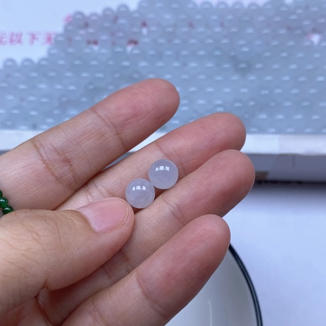 颈饰未镶嵌翡翠A**妞翡翠
