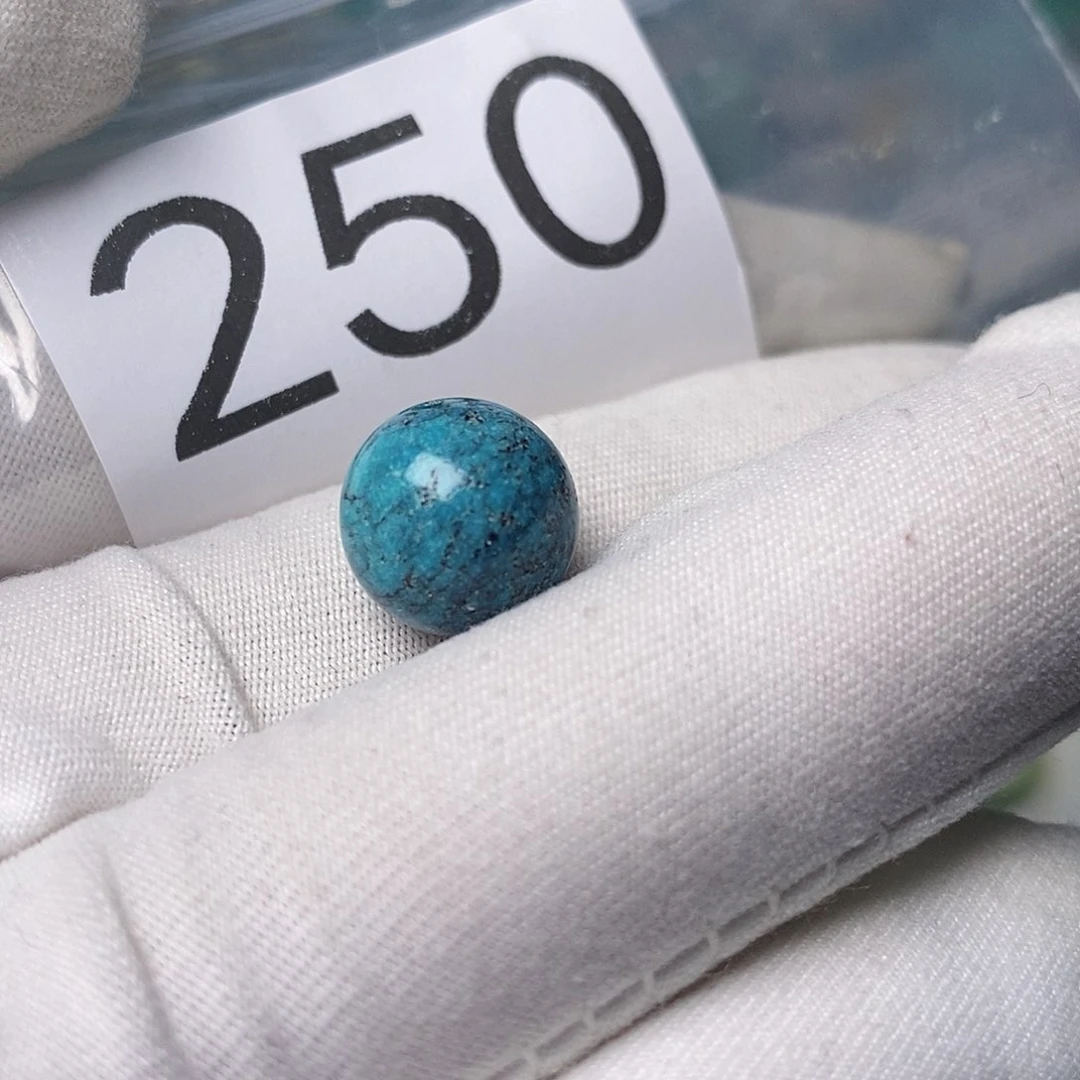 绿松石珠宝奇石未镶嵌空**语