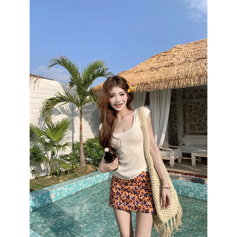 七颗虾滑【怦然心动】早春简约修身百搭毛衣9013+半身裙251Y0889#