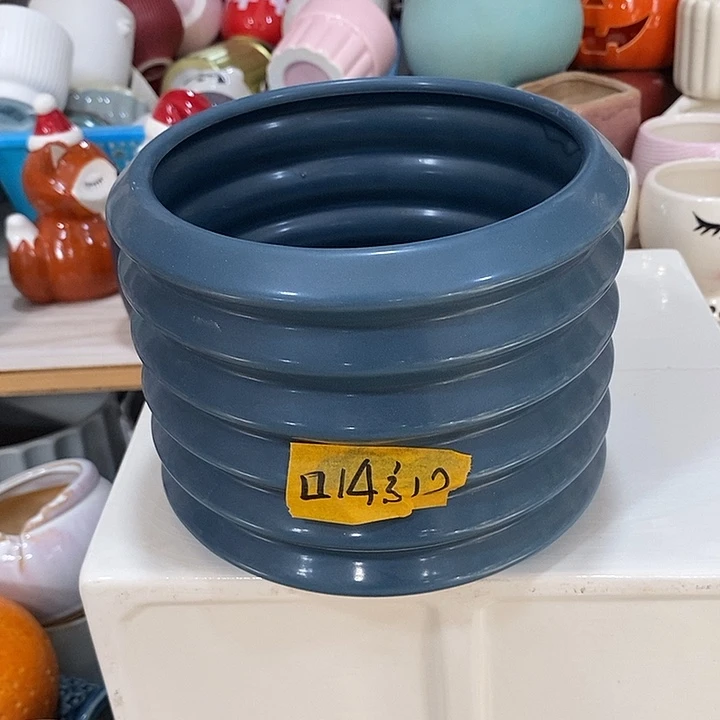 摆件陶盆有孔 微瑕介意勿拍