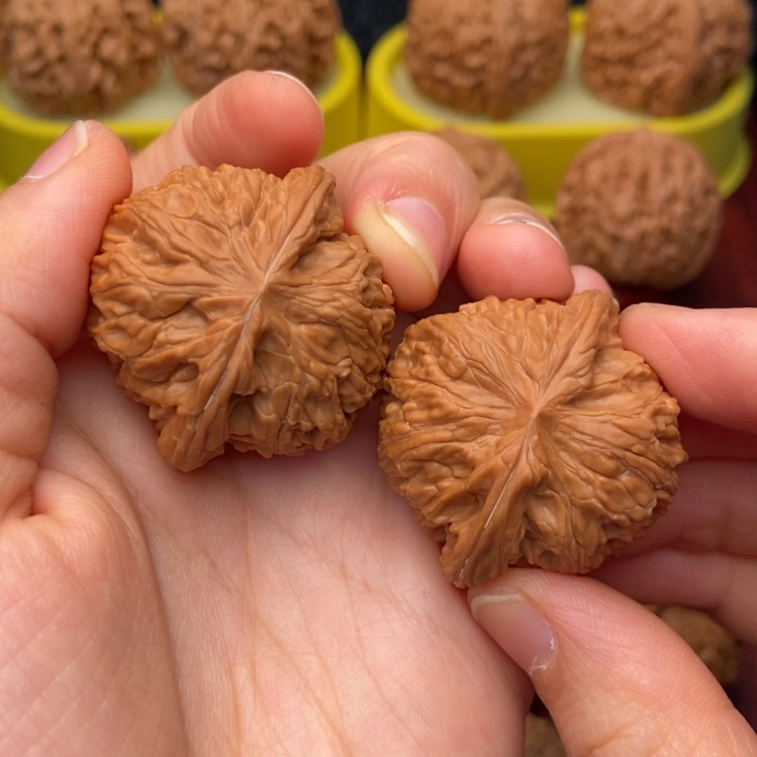 文玩核桃把件把*C37➕原桩老树红皮山地磨