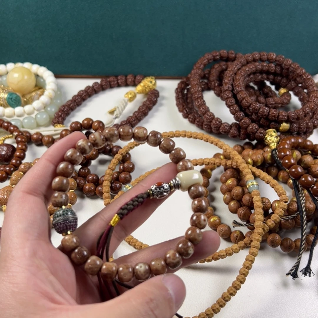 星月菩提吊坠。。。。。。。。。。。