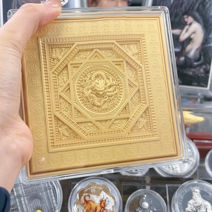 纯银麋***球双金属紫禁城藻井金色镀金纪念币2022