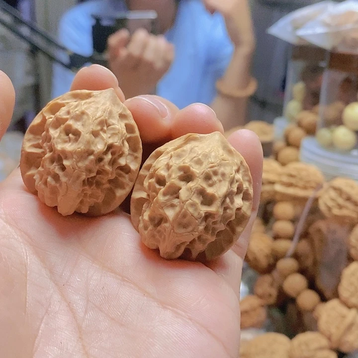 【闪购商品】文玩核桃把件32白蛇谷迷你