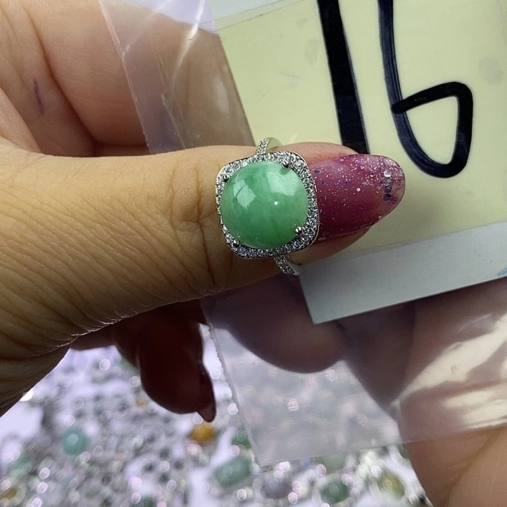 未镶嵌戒指翡翠缅甸