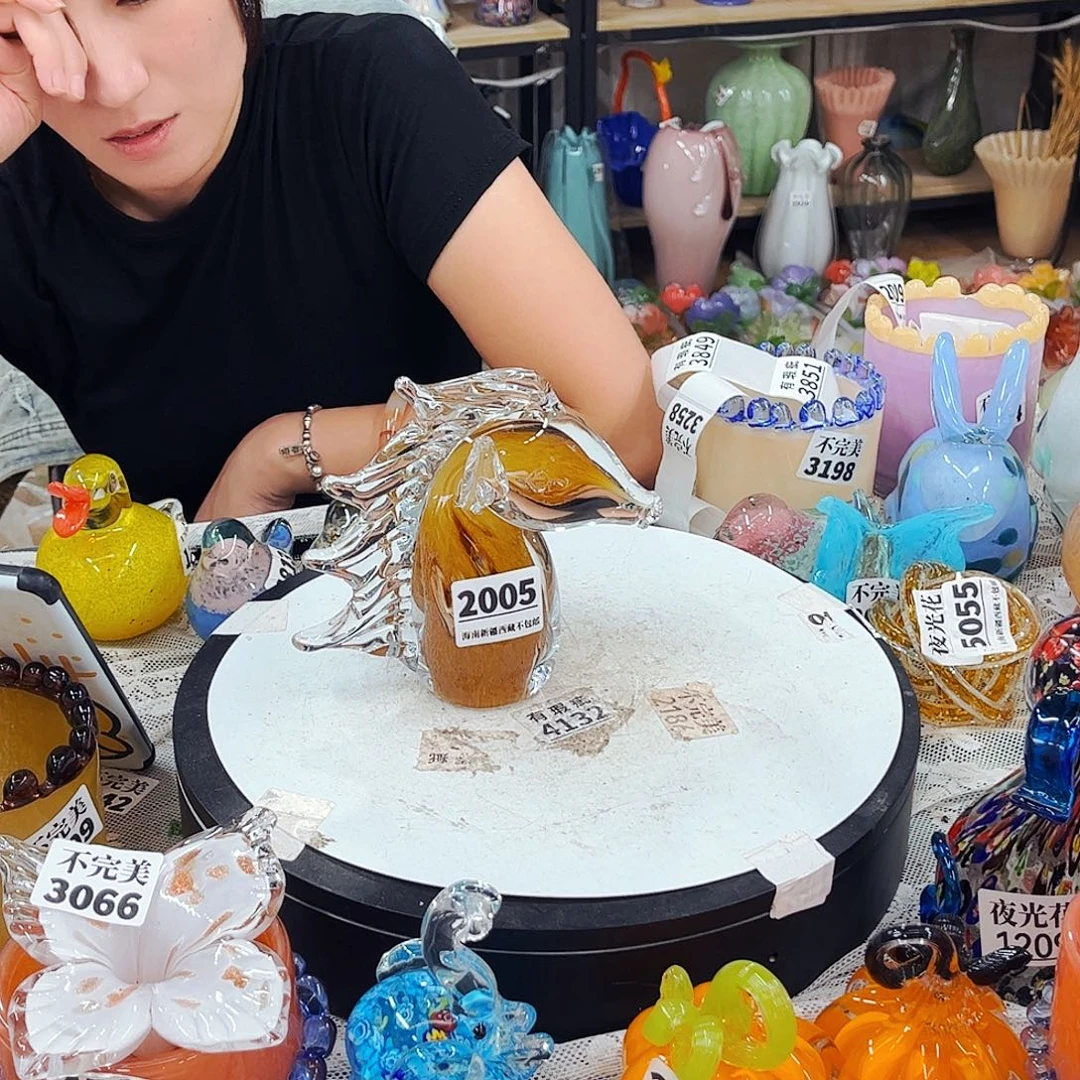 2005马 家悦琉璃工艺品