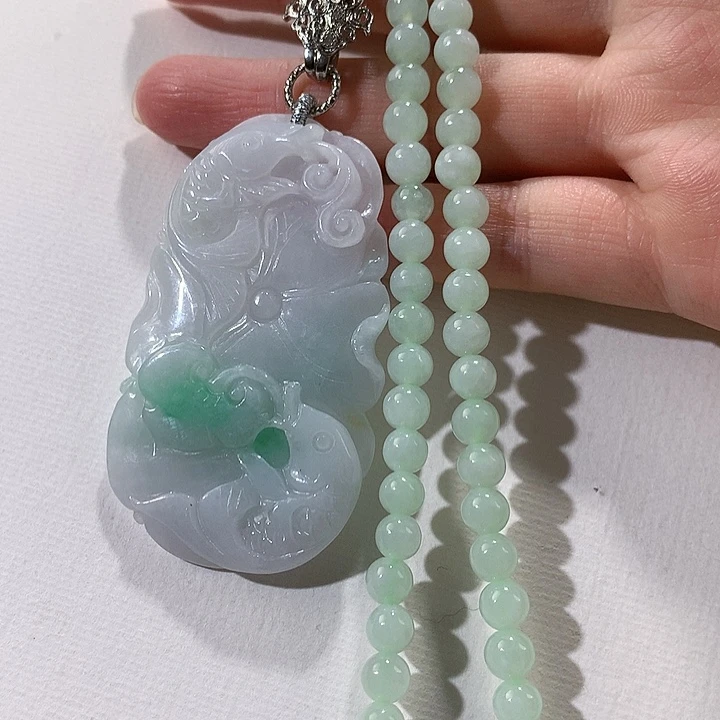 翡翠未镶嵌颈饰翡翠吊坠