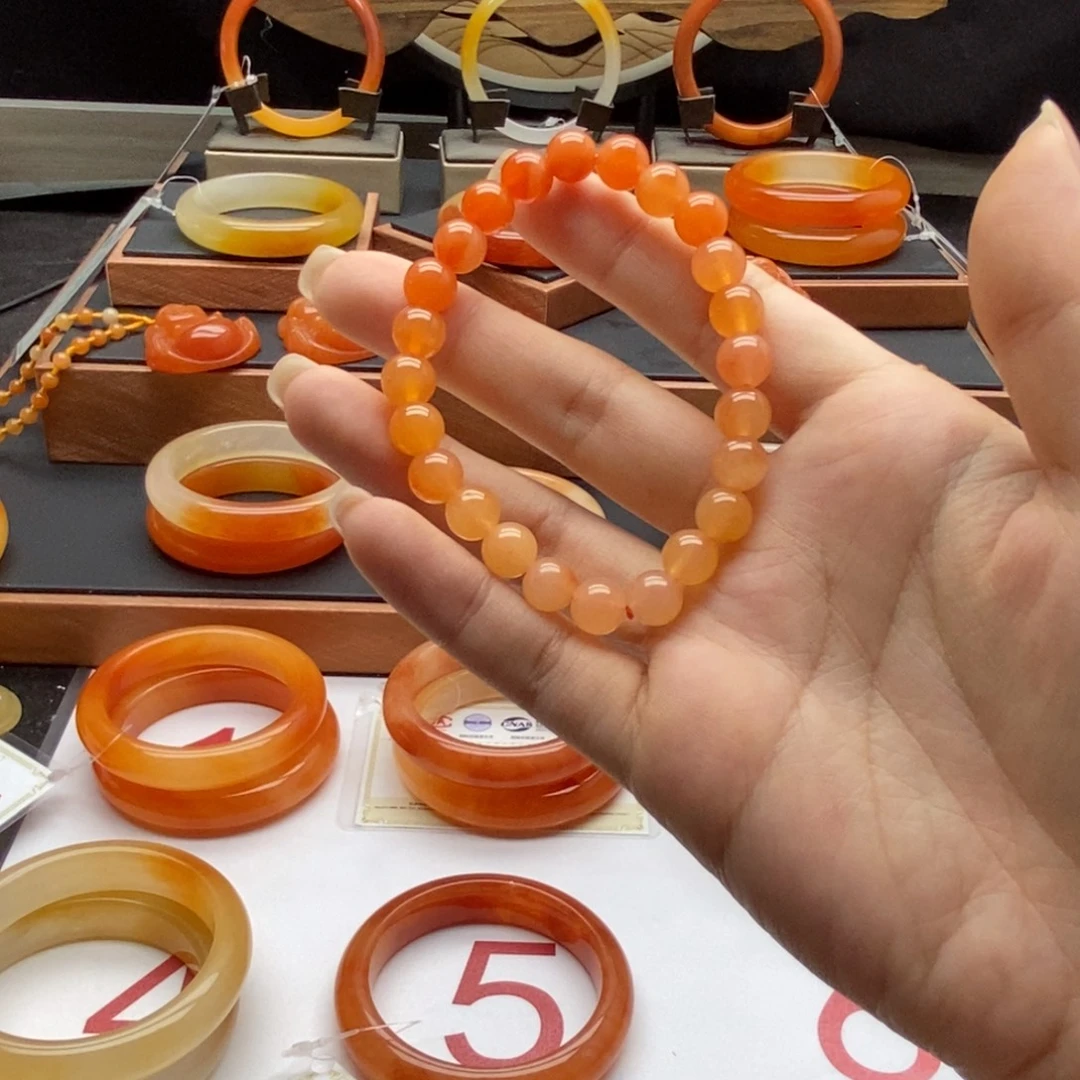 石英质玉（黄龙玉）未镶嵌手链