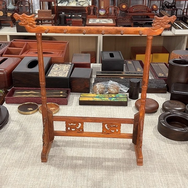 琉璃手工艺品红木工艺品雕刻工艺