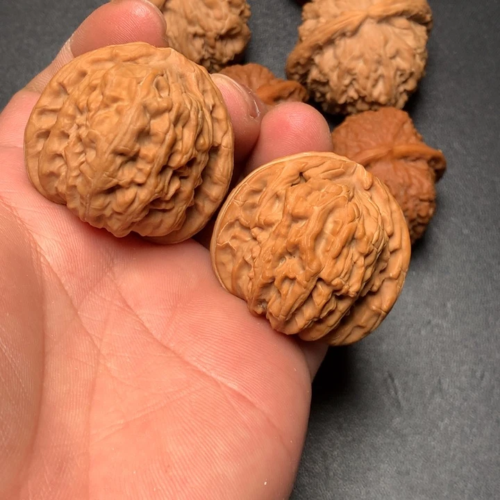 文玩核桃把件40白狮子313