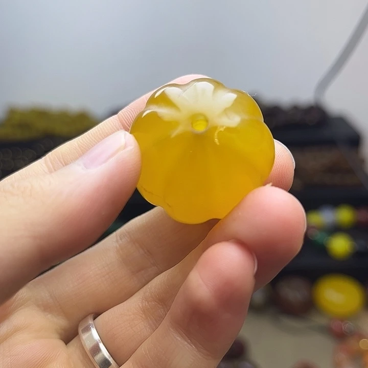 玛瑙/玉髓未镶嵌玛瑙珠子1111