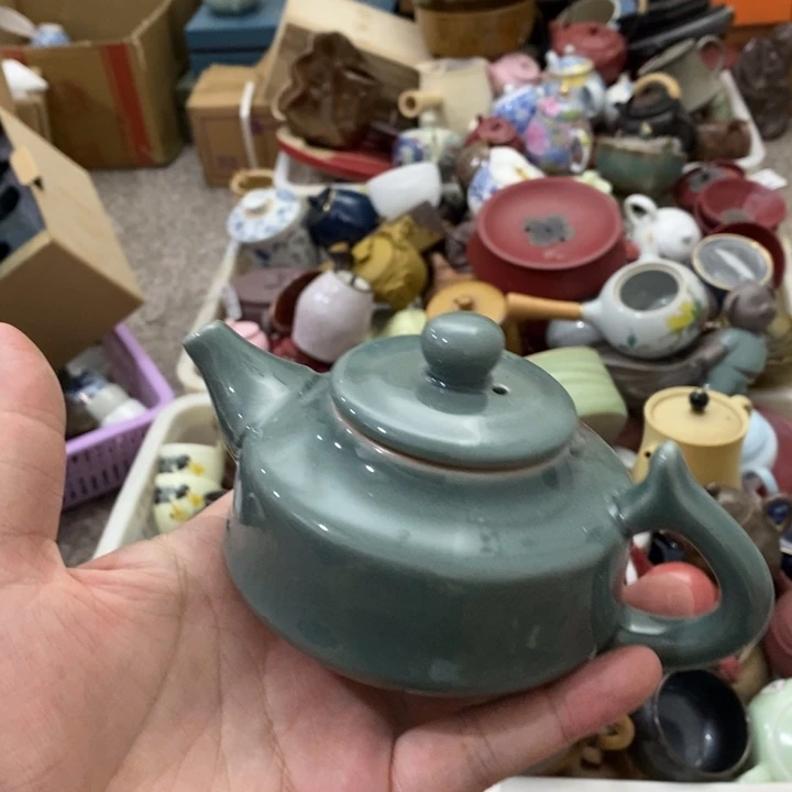 陶瓷艺术品及陶瓷壶壶