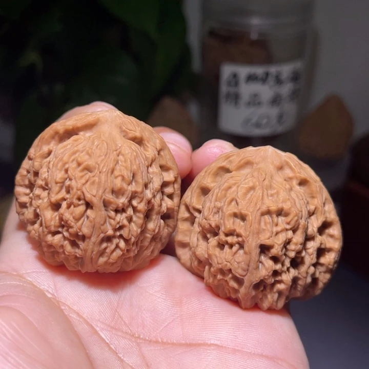 文玩核桃吊坠           41