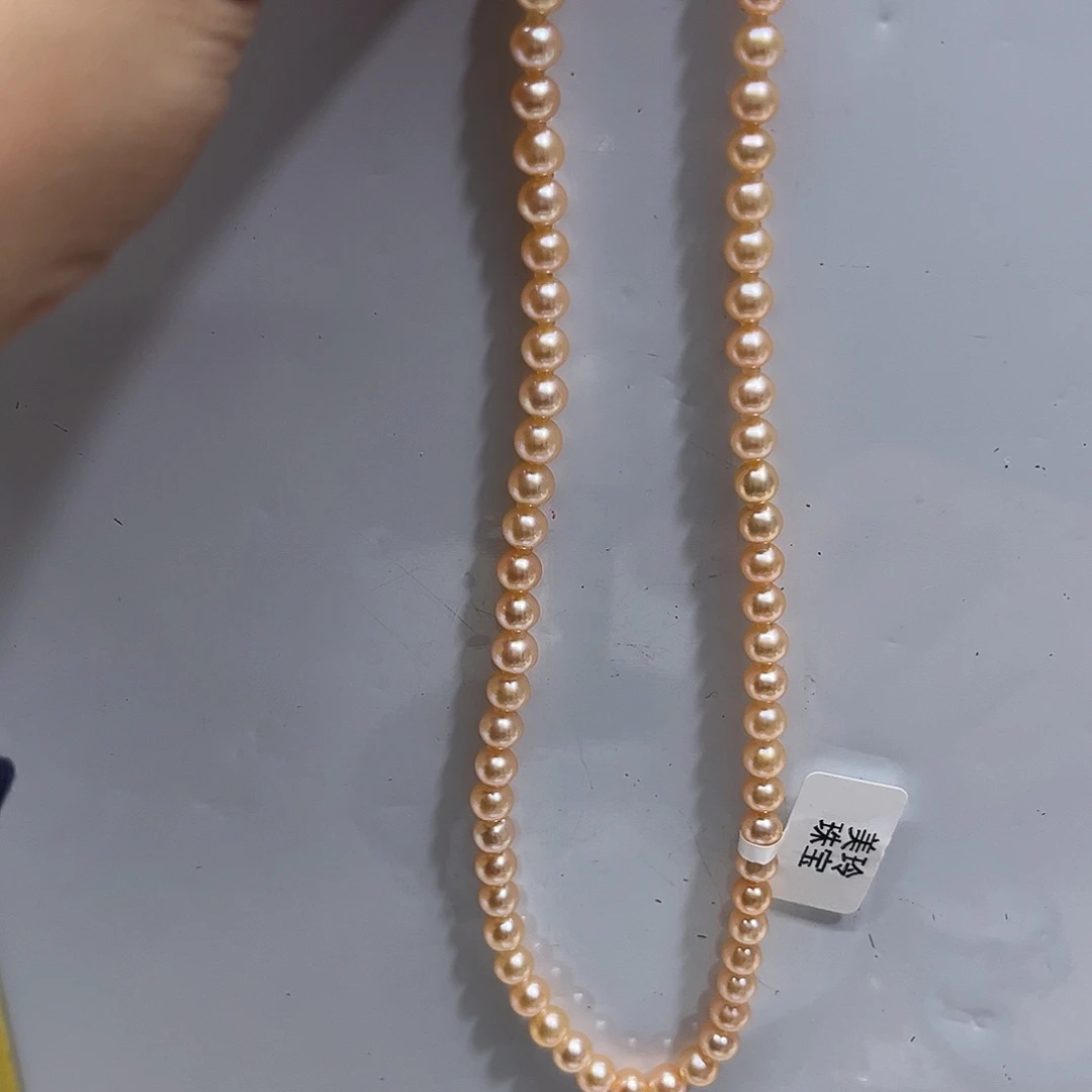 淡水珍珠颈饰未镶嵌