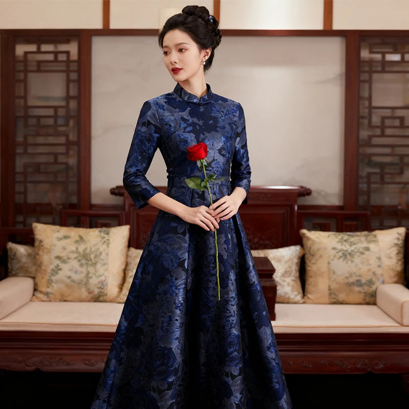 中国风改良旗袍连衣裙秋季新款提花复古气质长款24376