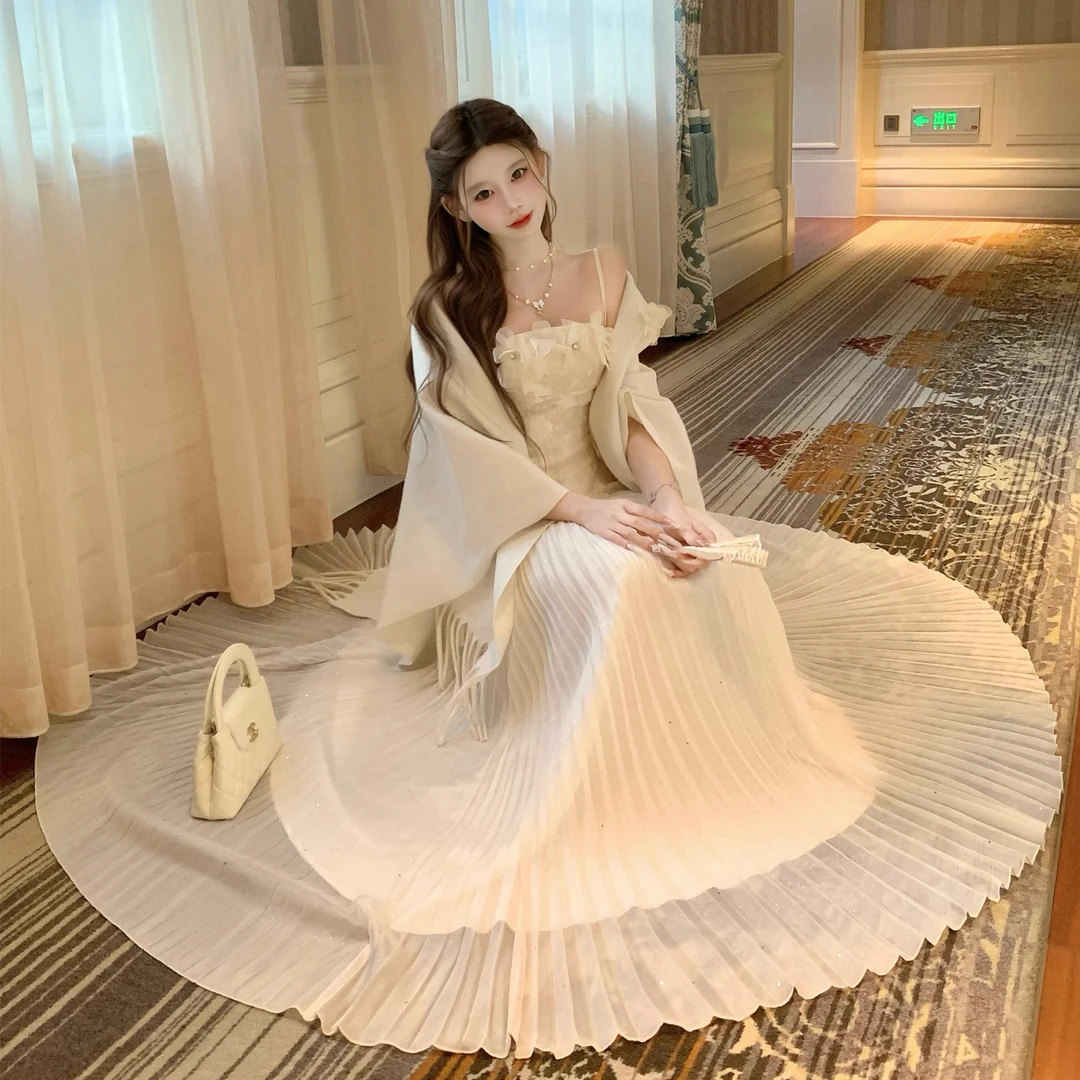 SISI JIANG"香奢茶花梦"温柔甜美碎钻长裙蕾丝花朵吊带上衣【不补】