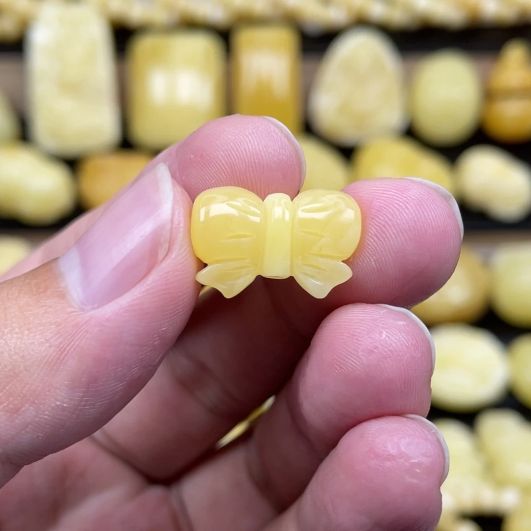 琥珀未镶嵌裸石琥珀蜜蜡