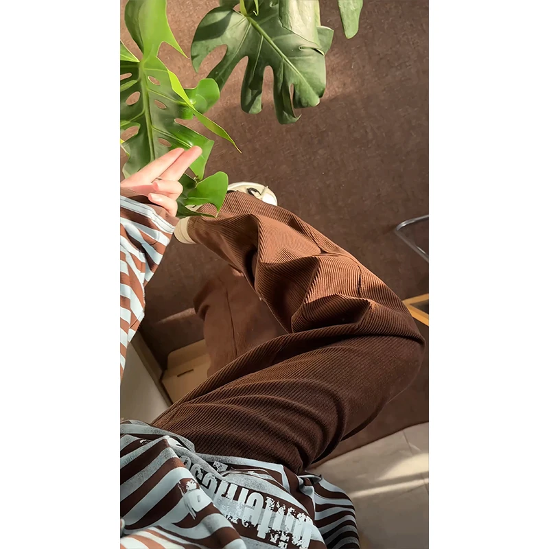 琥珀流光咖棕色老钱风裤子男秋季垂感斜切灯芯绒卫裤阔腿弯刀长裤
