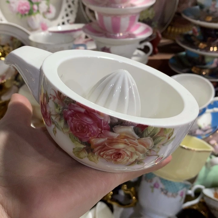 我想陶瓷处理介意请慎拍11厘米榨汁碗