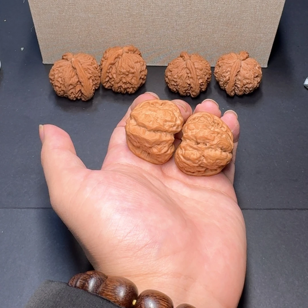 文玩核桃把件39蛤蟆头全品