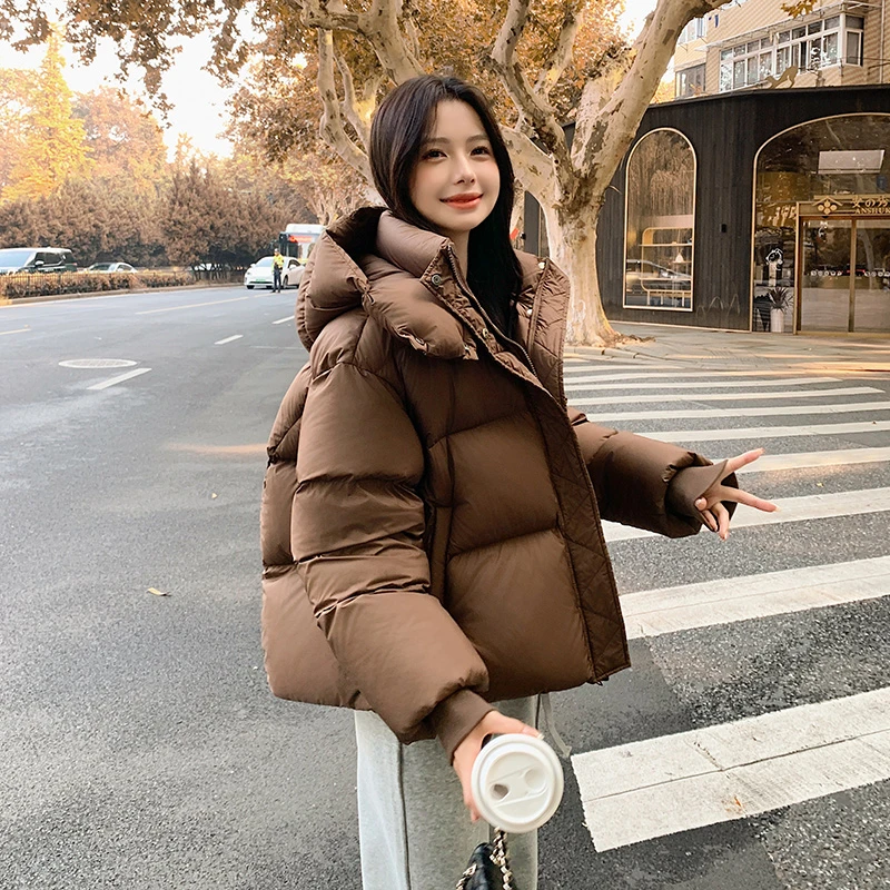 90%白鸭绒泡芙云朵羽绒服女带帽休息宽松外套