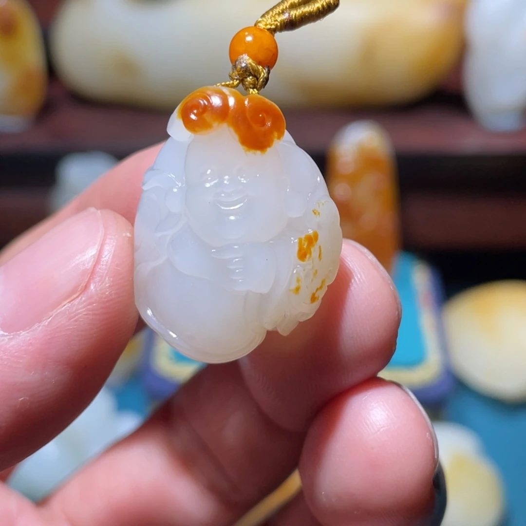 和田玉（糖玉）未镶嵌挂件