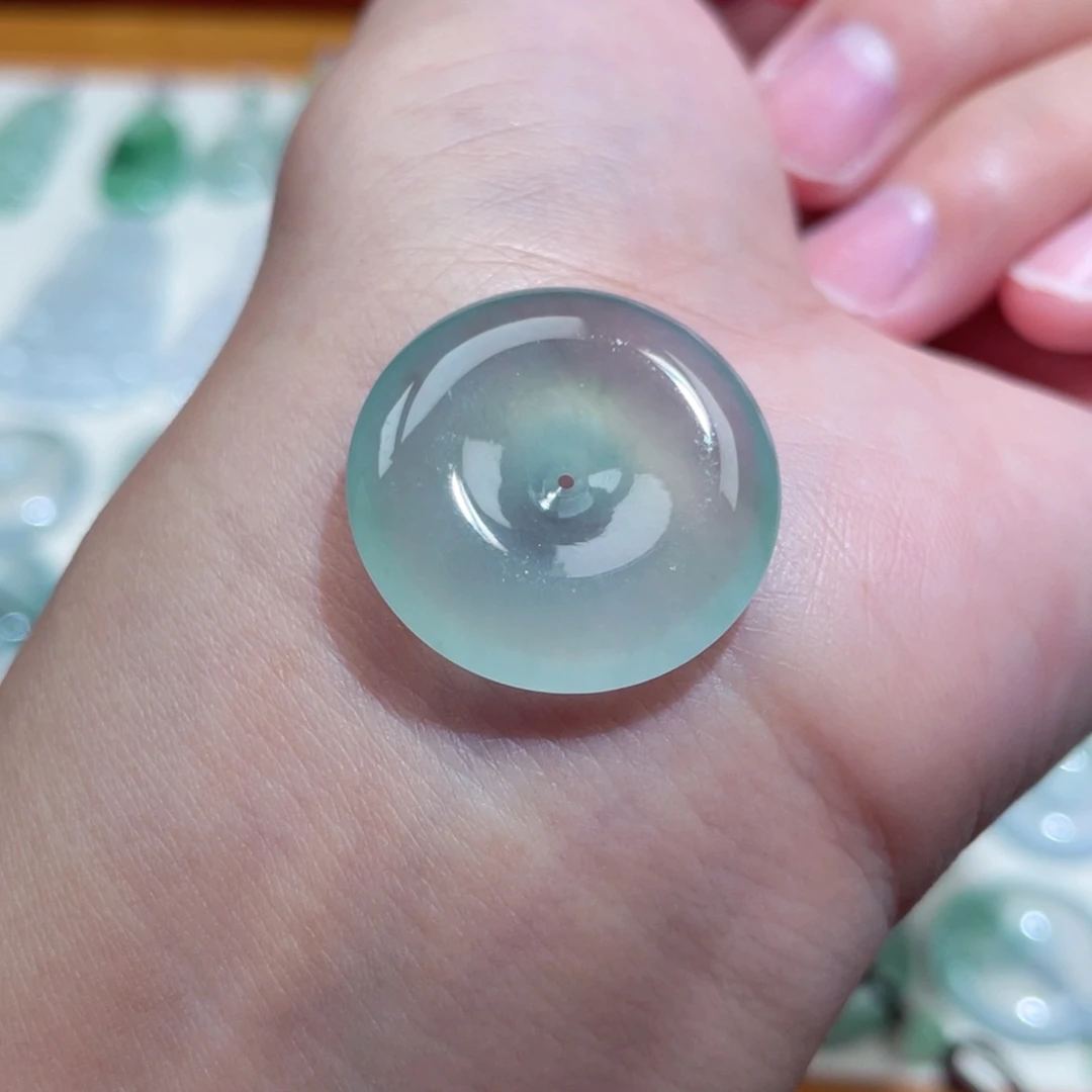 翡翠未镶嵌颈饰扣子