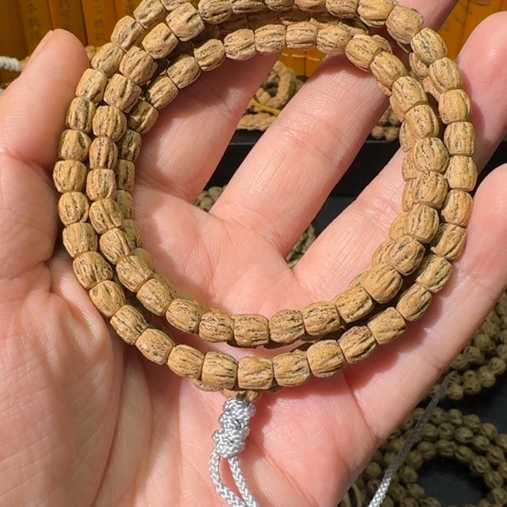 吊坠柏香籽/百香籽高桩顺纹1比1