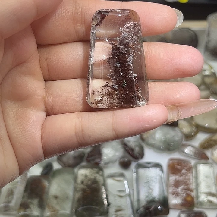 未镶嵌吊坠(赠链)水晶