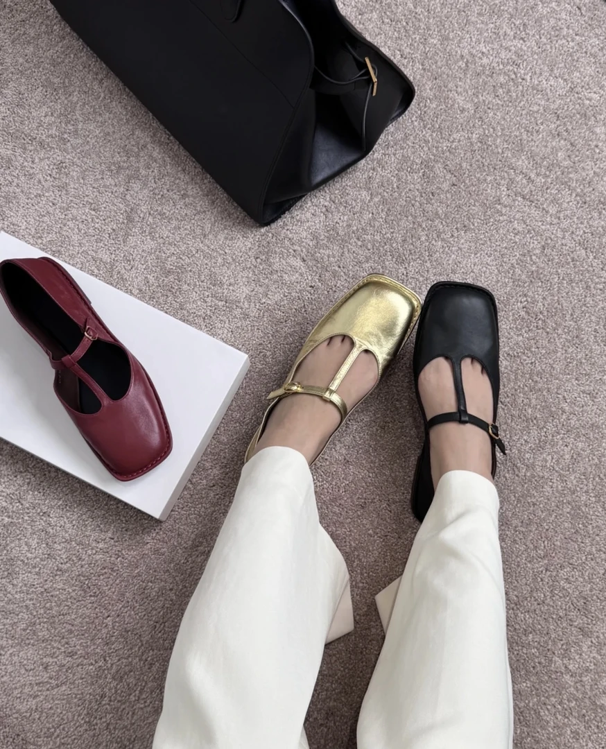 【WHIMSY ROW】百搭方头复古软底法式带式浅口单鞋