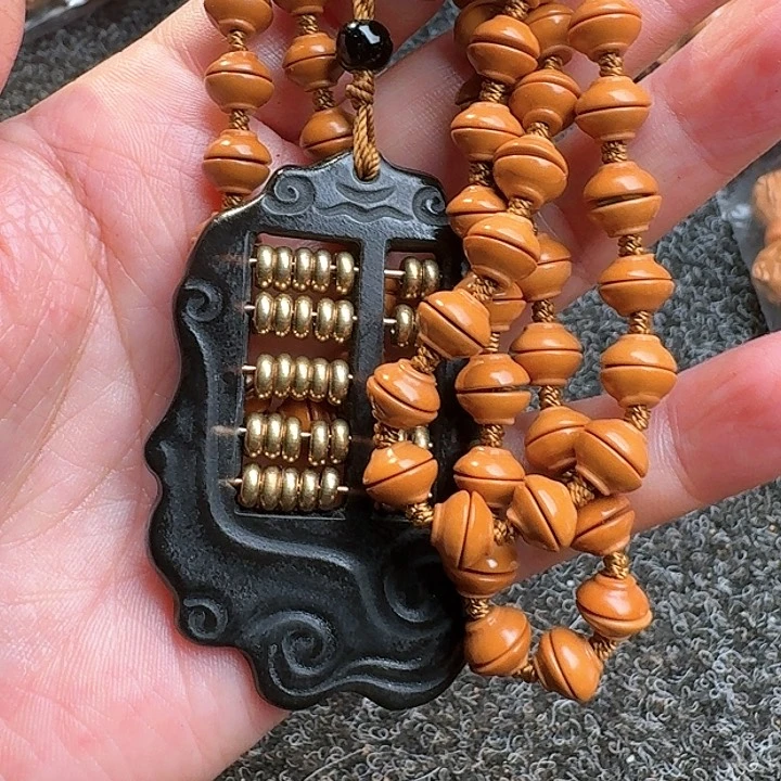 橄榄核吊坠烟*橄榄金饭碗算盘