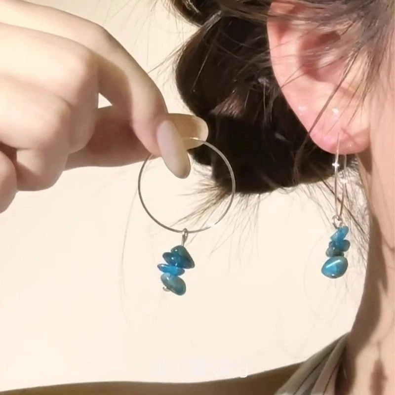 「海蓝之梦」清冷感淡蓝色天然石珠串耳环简约时尚百搭耳饰女