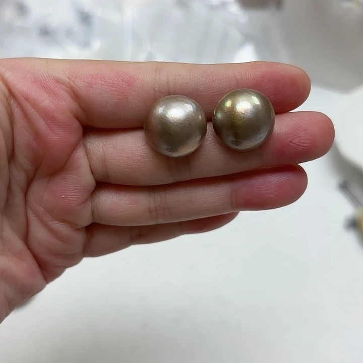 银S925镶嵌耳饰拼合珍珠（马贝珠）