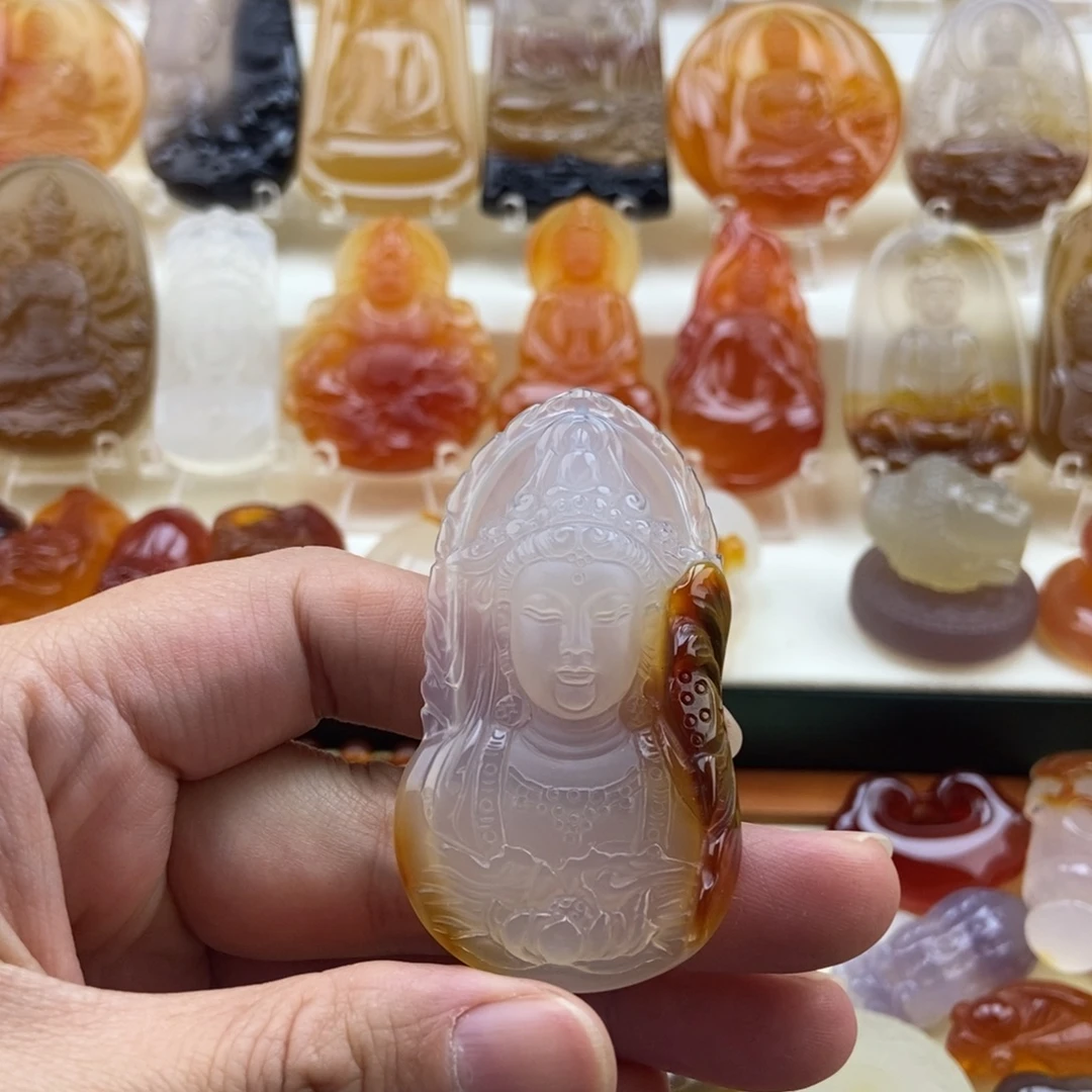 幸***星玛瑙/玉髓未镶嵌颈饰