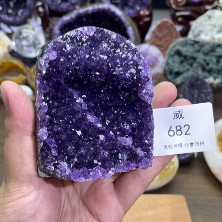 水晶未镶嵌珠宝半成品
