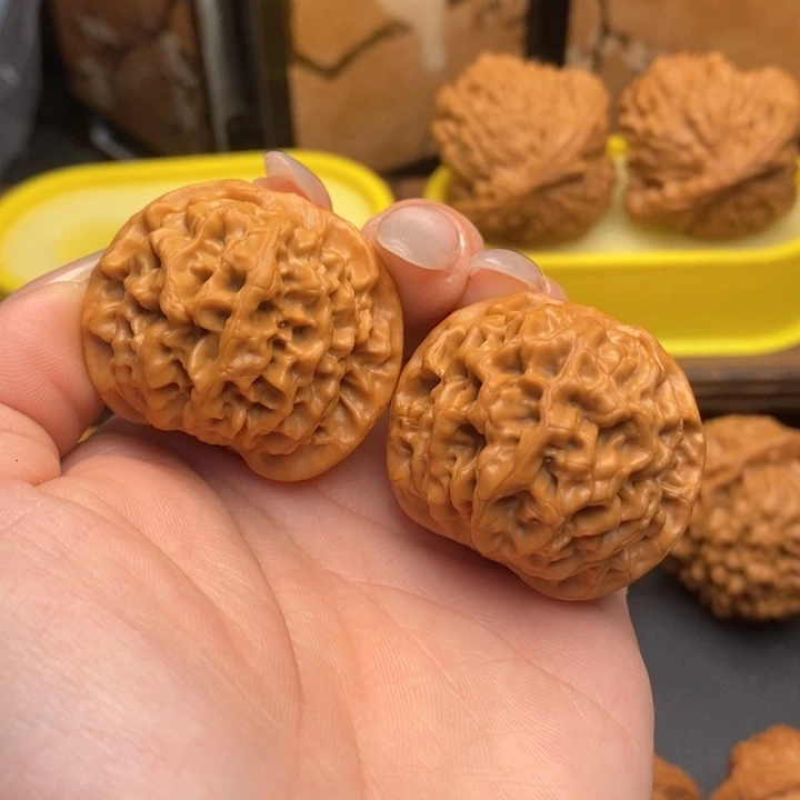 把件文玩核桃244秦闷38全品