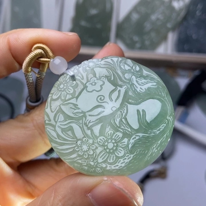 翡翠未镶嵌挂件翡翠